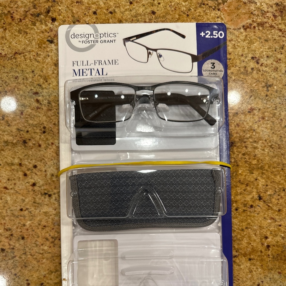 NEW DESIGN OPTICS BY FOSTER GRANT FULL FRAME METAL BLACK READERS +2.50 & CASE